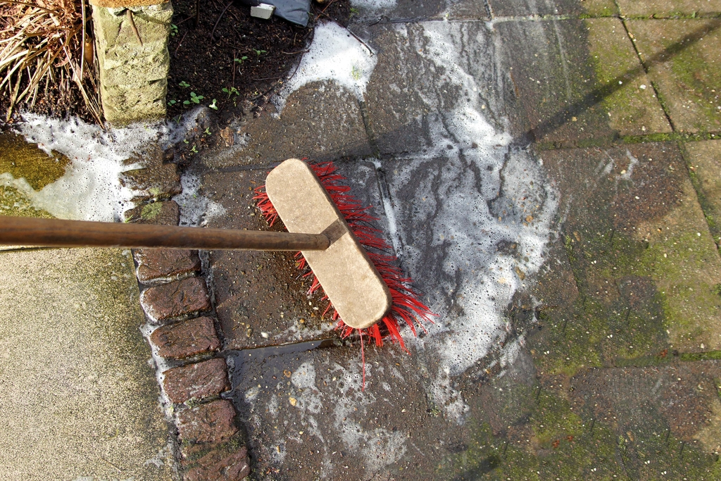 Patio cleaner PatioScrub