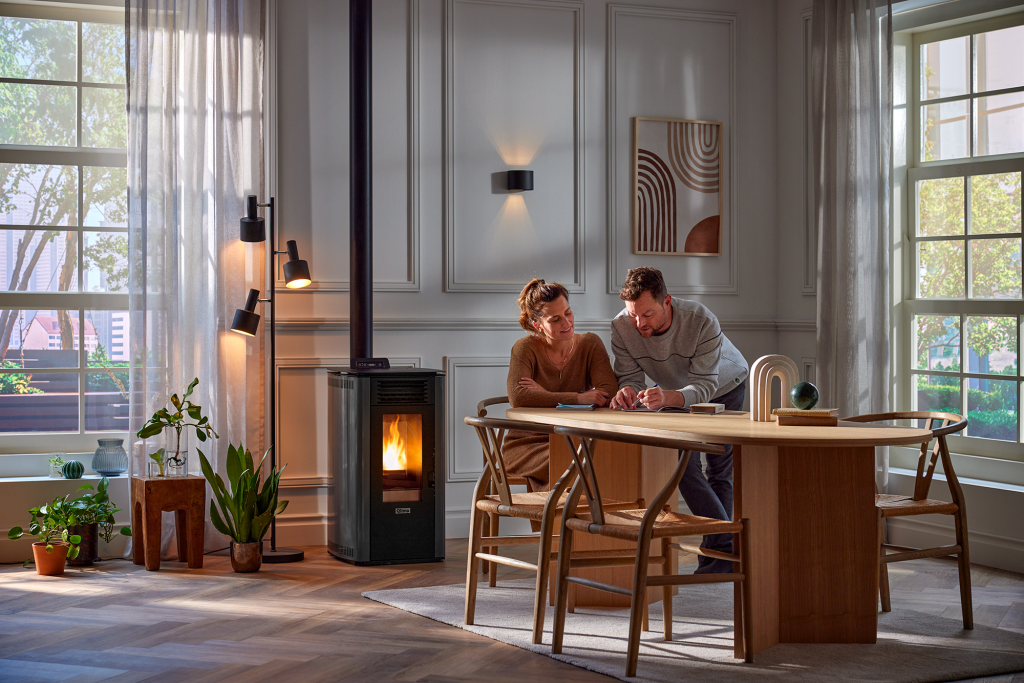 Pellet stove Fiorina 74-2 S-Line grey/black